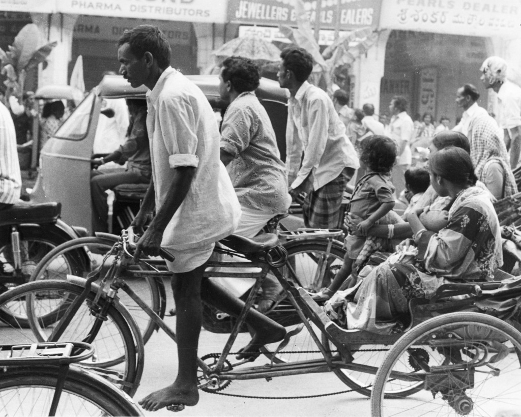 Hyderabad-old-city-rickshaws-reduced