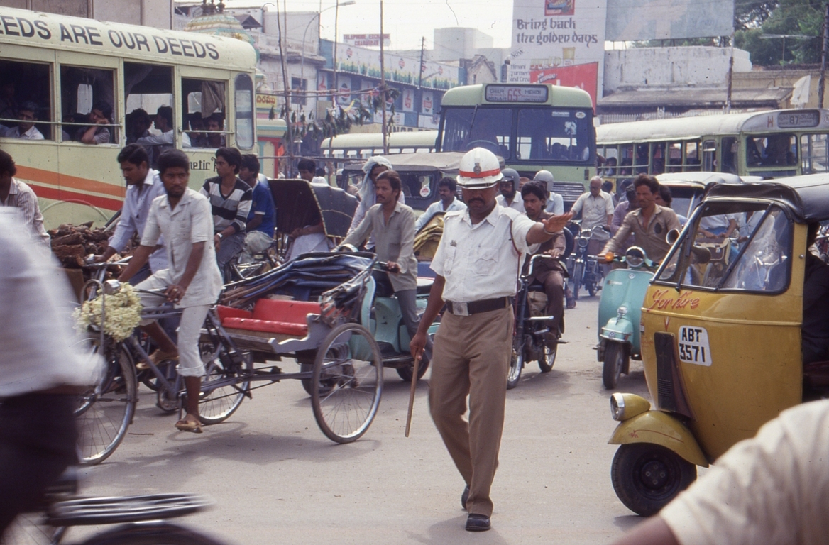 Hyderabad-traffic-cop