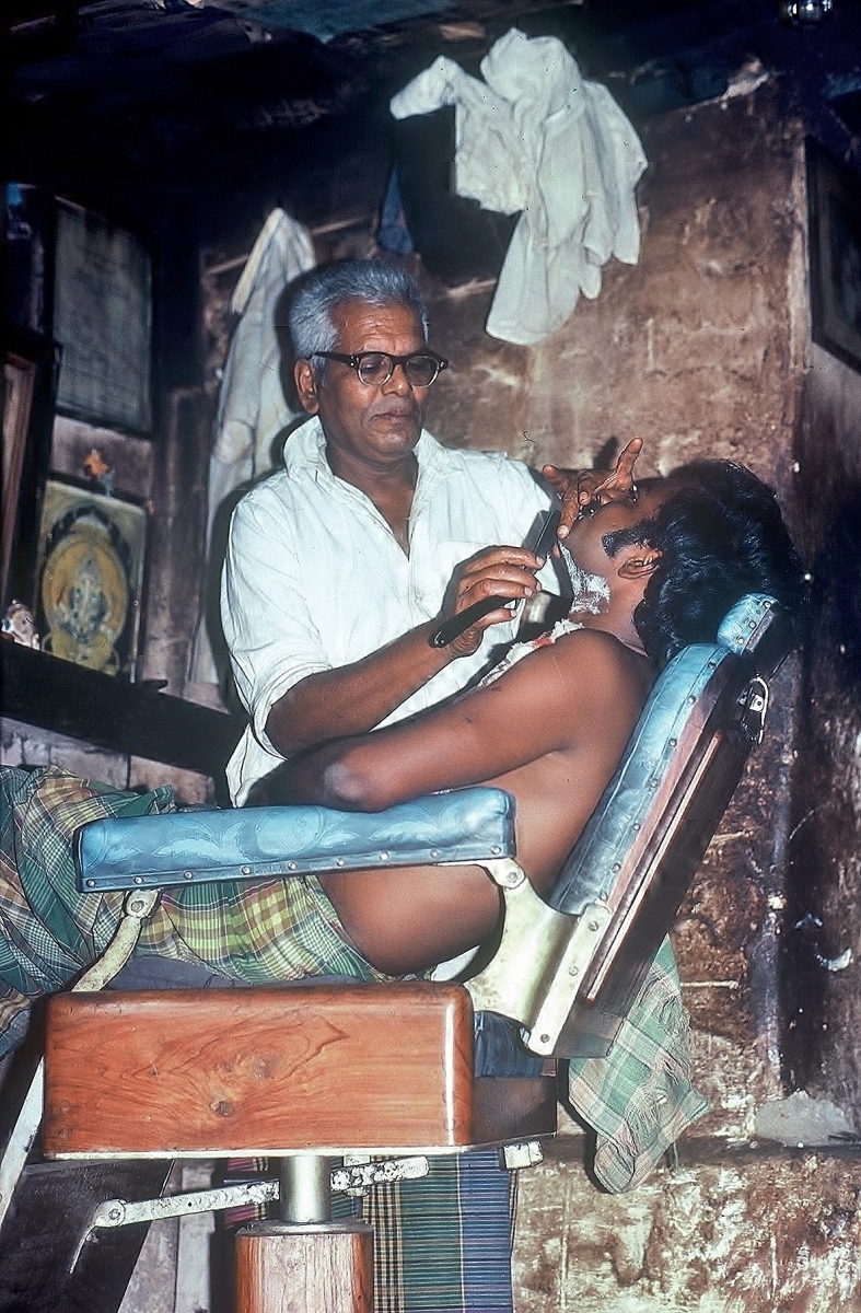 Barber-and-R