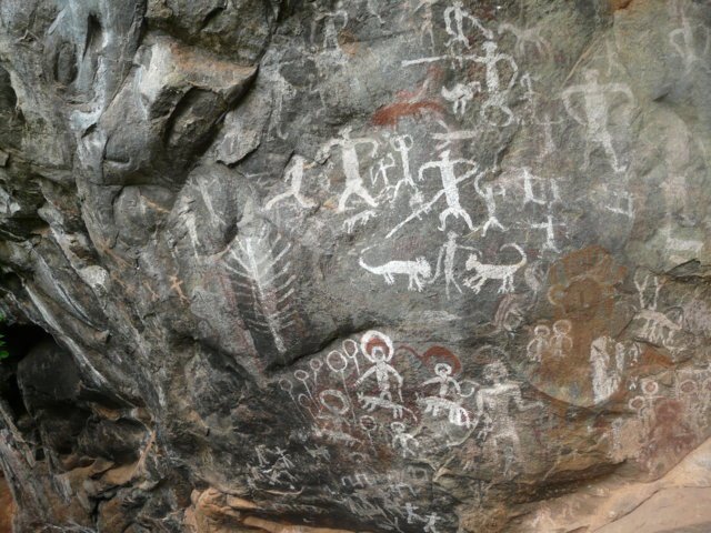 150909_meenmuttiparai_sheltr-paintings_gps-10-09-300-77-58-600_-03