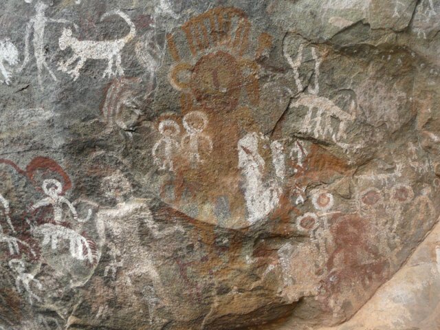 150909_meenmuttiparai_sheltr-paintings_gps-10-09-300-77-58-600_-08